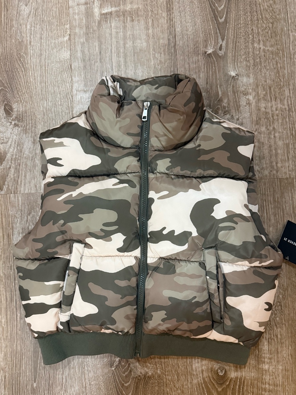 Women's Camo Puffer Vest